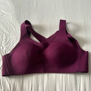 Lulu lemon enlite athletic. Bra. Wine. 34A
